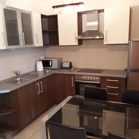 Goldenbeach Deluxe * Siofok